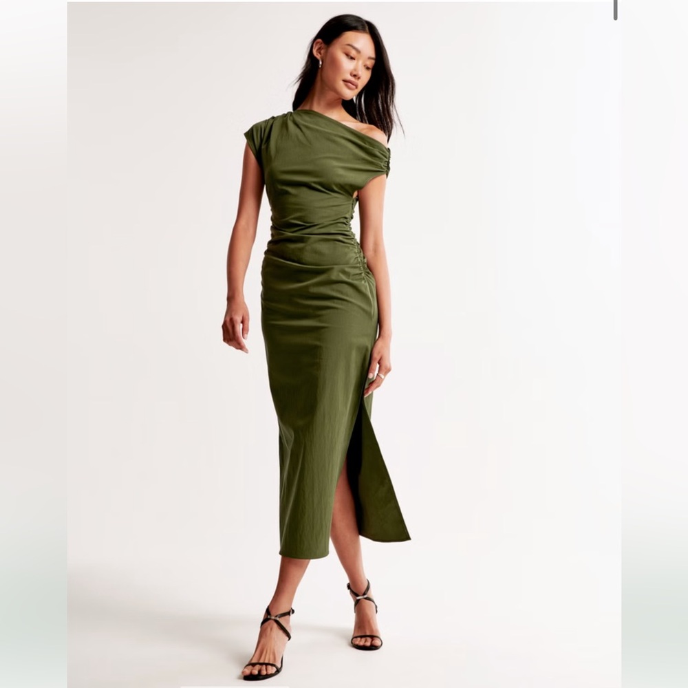 Abercrombie Off-The-Shoulder Draped Midi Dress
